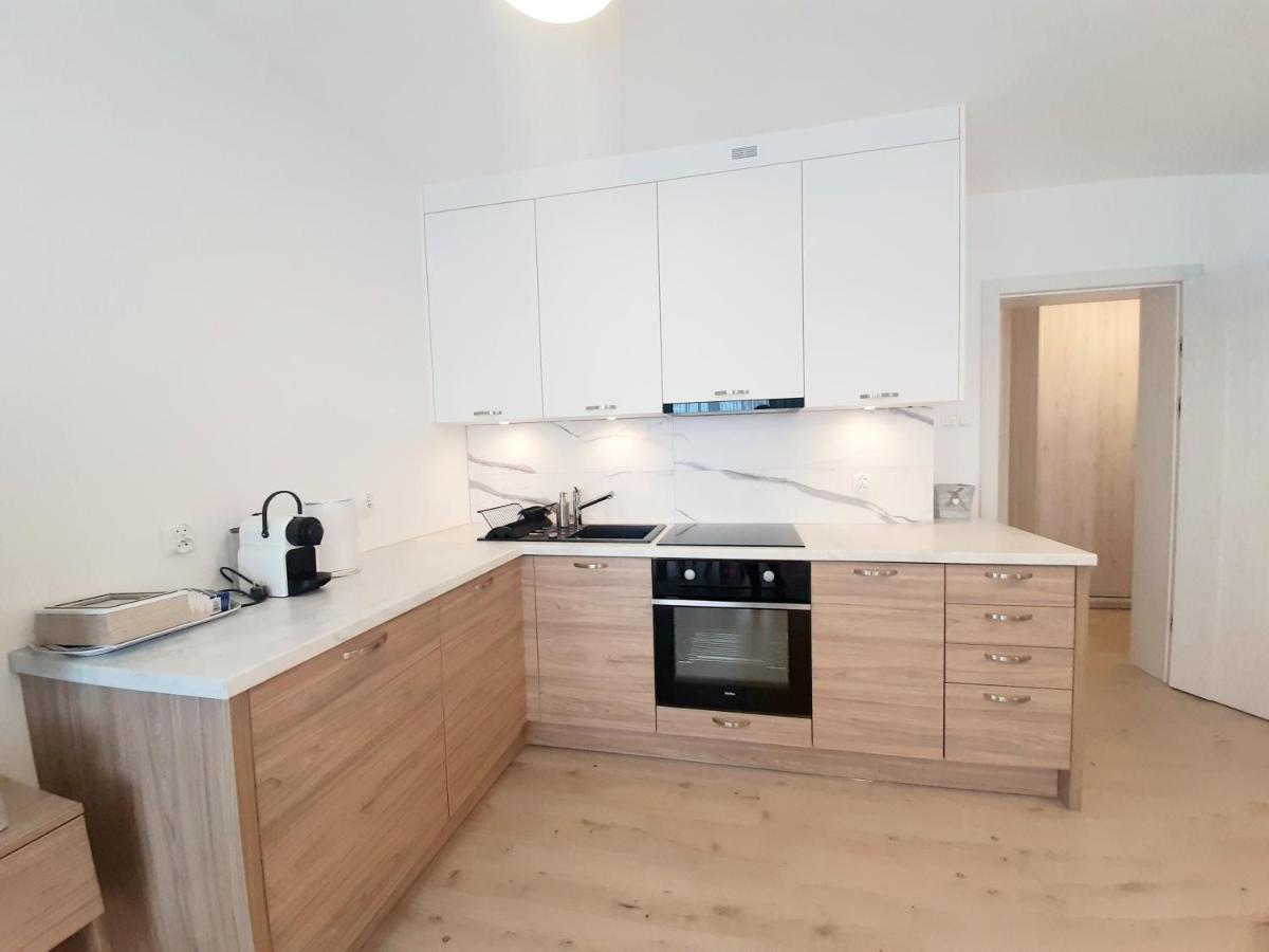 Apartamenty Aleksandry _ Flotylla 슈비노우이스쳬 외부 사진